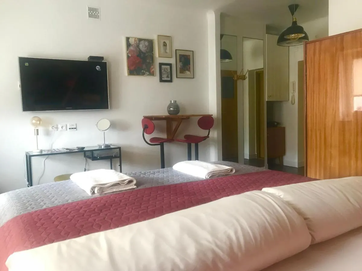 Apartament Mood Pl. Zbawiciela Warszawa